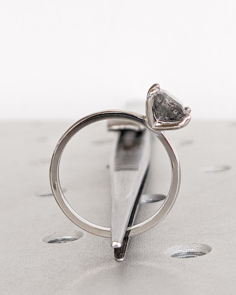 Salt and Pepper Diamond Ring, Grey Diamond Princess Cut Ring, Square Diamond Ring in Platinum or Gold, Promise Ring, Dainty Ring, Minimalist