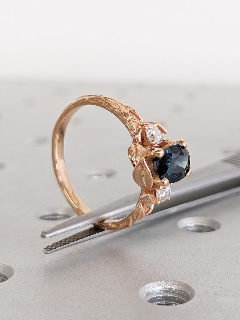 Nature Inspired Engagement Ring, Peacock Sapphire Ring, 18K Rose Gold Anniversary Ring, Oval Cut Ring, Art Deco Promise Ring, Gemstone Ring