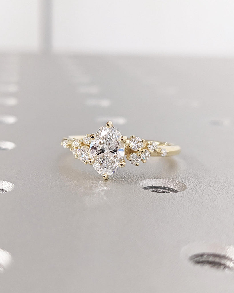 Oval Cut Moissanite Ring Vintage Moissanite Engagement Ring Solid Gold Unique Snowdrift 6 Prongs Engagement Ring Diamond Wedding Ring Dainty