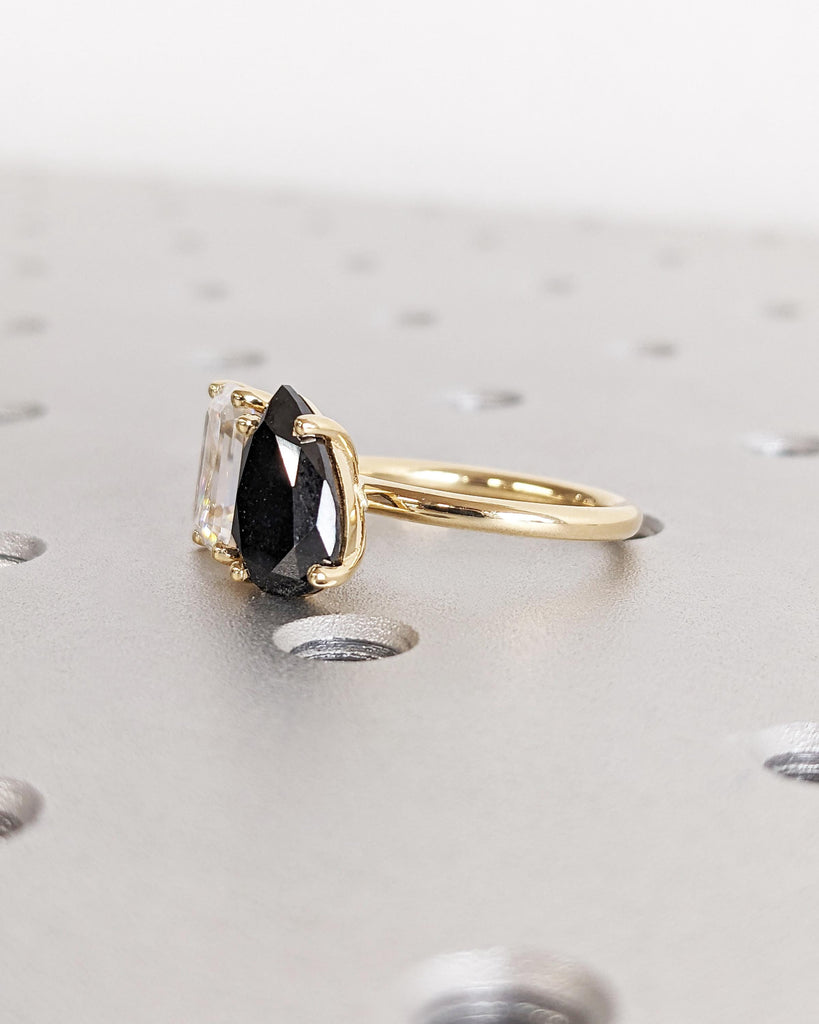 Toi et Moi Moissanite & Black Diamond Ring, Double Stone Emerald and Pear Engagement Ring 14K Gold, White and Black Stone Ring, Gift for Her