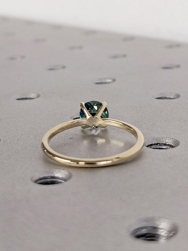 Unique Peacock Sapphire Ring | Blue Green Sapphire Comfort Fit Minimalist Ring | 14k Gold Engagement Rings for Women | Vintage Gemstone Ring