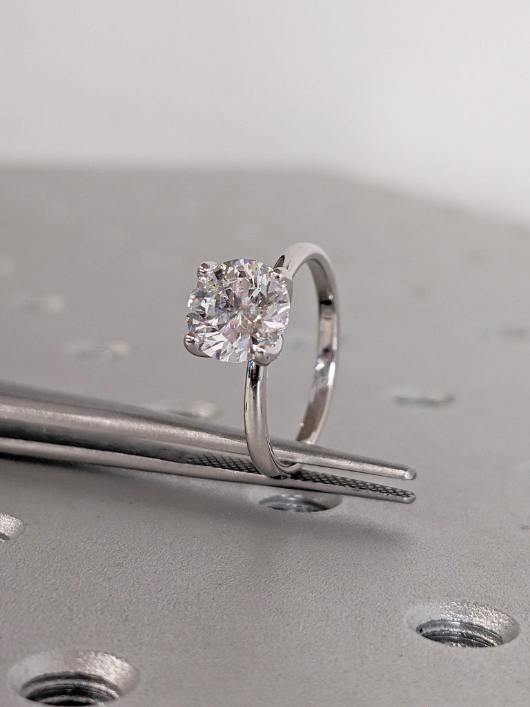 Lab Grown Diamond Engagement Ring, Dainty 18k White Gold Solitaire Ring, Unique Lab Diamond Ring, Round Diamond Ring, Simple Rings for Women