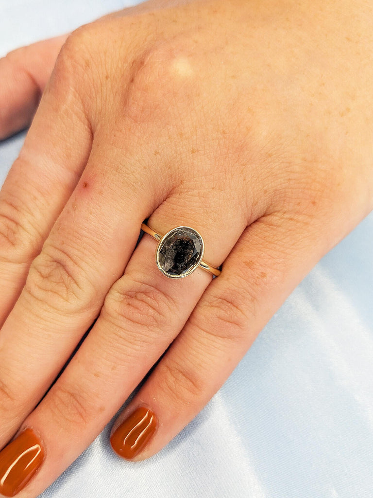 Oval Salt and Pepper Diamond Ring, 14k Gold Engagement Ring, Bezel Set Ring, Minimalist Ring, Dainty Diamond Ring, Anniversary Gift for Mom