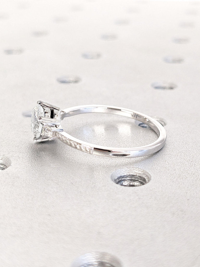 1.5ct, 2 Carat VVS Moissanite Wedding Anniversary Ring | Solid White Gold Rings for Women | Round Moissanite Ring | Unique Rope Twist Ring