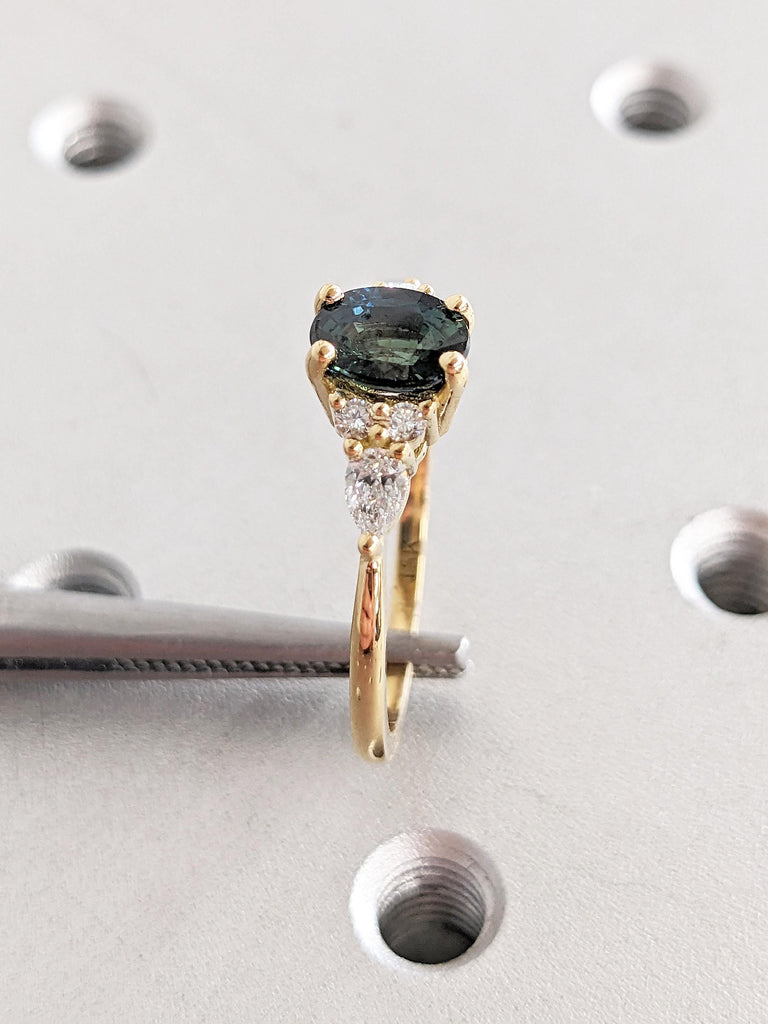 Oval Cut Blue Green Sapphire Ring, Unique 18k Yellow Gold Promise Ring for Her, Teal Sapphire Wedding Anniversary Ring, Diamond Cluster Ring