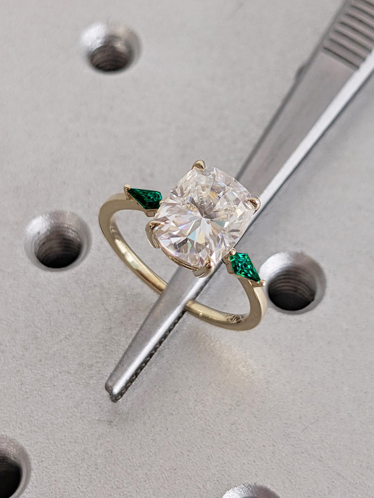 Lab Grown Diamond Engagement Ring | 14k Gold Lab Diamond Ring | Cushion Ring | Statement Rings for Women | Vintage Kite Cut Lab Emerald Ring