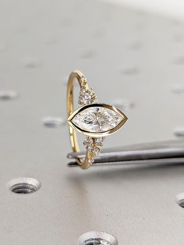 Unique Diamond Snowdrift Ring