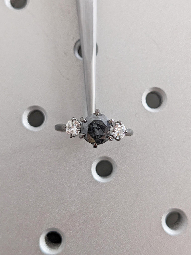 Round Diamond Engagement Ring, Matte Finished Black Ring, 3 Stone Diamond Ring, Salt and Pepper Diamond Wedding Rings for Women, Bridal Gift