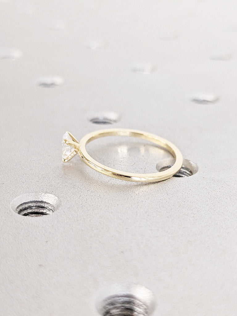 Oval Moissanite Engagement Ring | 14k Solid Gold Ring | Dainty Solitaire Ring | Promise Ring for Her | Women Wedding Band | Engagement Gifts