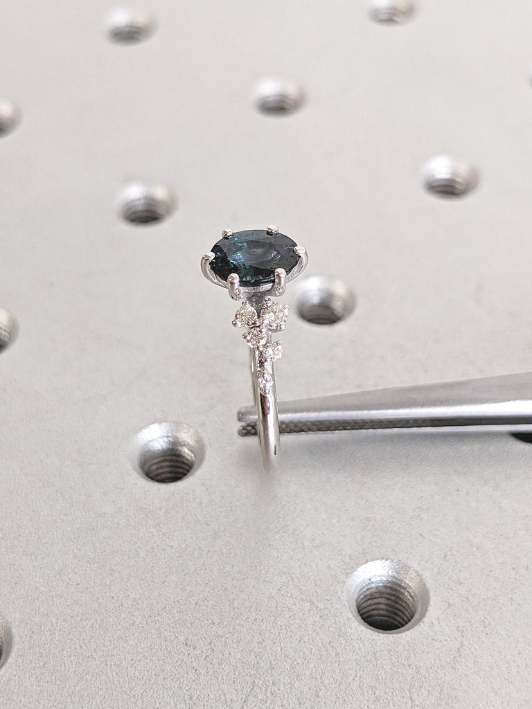 Teal Sapphire Ring, White Gold Ring, Oval Engagement Ring, Moissanite Cluster Ring, Sapphire Montana Ring, Personalized Ring, Gemstone Ring