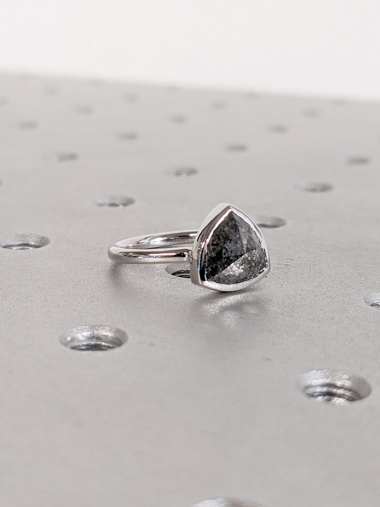 Salt and Pepper Diamond Ring, 14k White Gold Engagement Ring, Trillion Cut Diamond Ring, Minimalist Bezel Set Ring, Simple Rings for Women