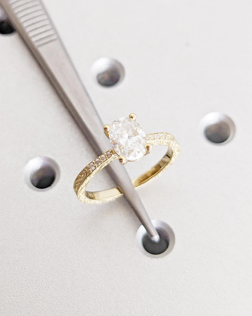 Vintage Oval Engagement Ring, 14K Gold Solitaire Lab Grown Diamond Ring, Oval Lab Diamond Ring, Tapered Band Ring, Tapered Shank Wedding Ring