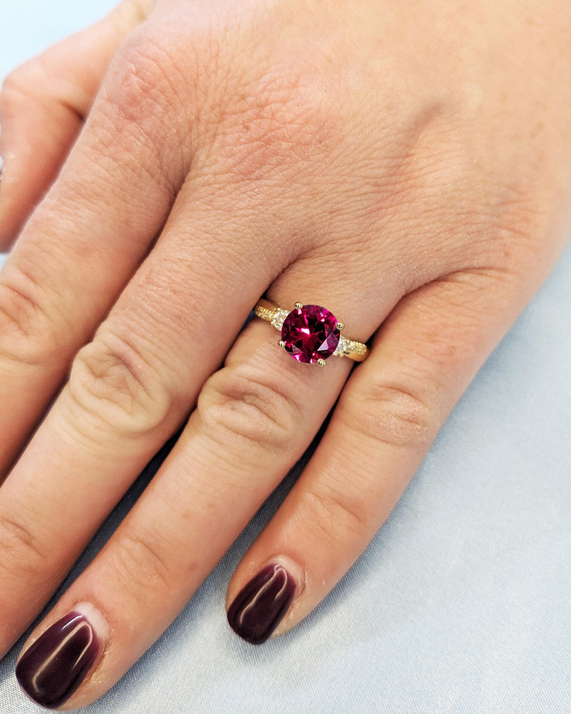 Round Three Stone Engagement Ring, Red Ruby & Diamond Ring, Lab Ruby Ring, Twisted Band Bridal Ring, 14K Gold July Birthstone Ring for Women
