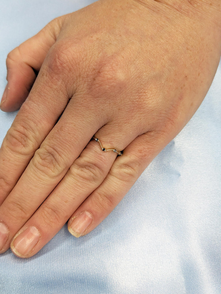 Diamond Wedding Band, 14k Solid Gold Ring, Unique Black Diamond Band, Chevron Wedding Band, Diamond Eternity Ring, Stackable Rings for Women