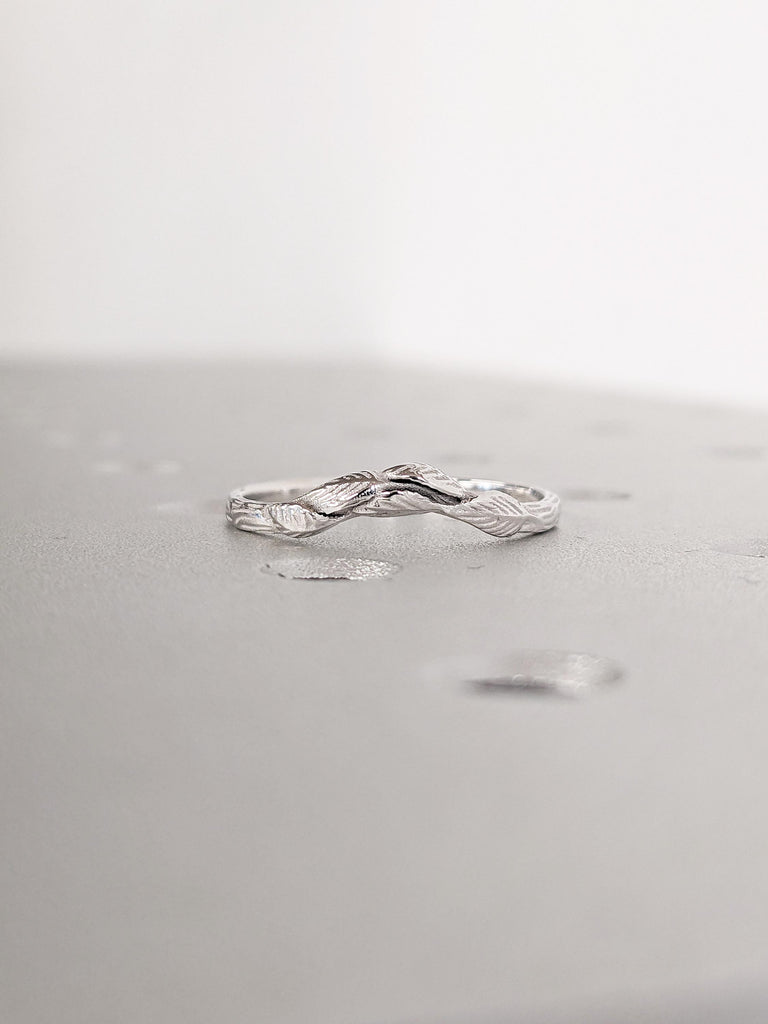 Nature Inspired Ring, Dainty White Gold Ring, Curved Wedding Band, Nature Ring, Matching Ring, Leaf Ring, Unique Wedding Ring, Floral Ring