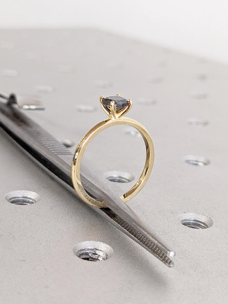 Minimalist Salt and Pepper Diamond Ring, Cushion Ring, 18k Solid Gold Engagement Ring, Simple Ring, Unique Anniversary Ring, Gift for Wife
