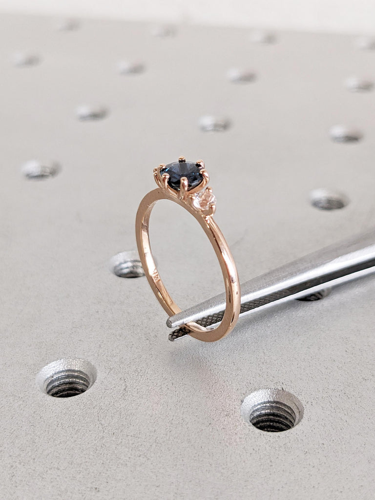Round Montana Sapphire and Moonstone Engagement Ring, Rose Gold Ring, Three Stone Ring, Vintage Peacock Sapphire Ring, Gold Moonstone Ring