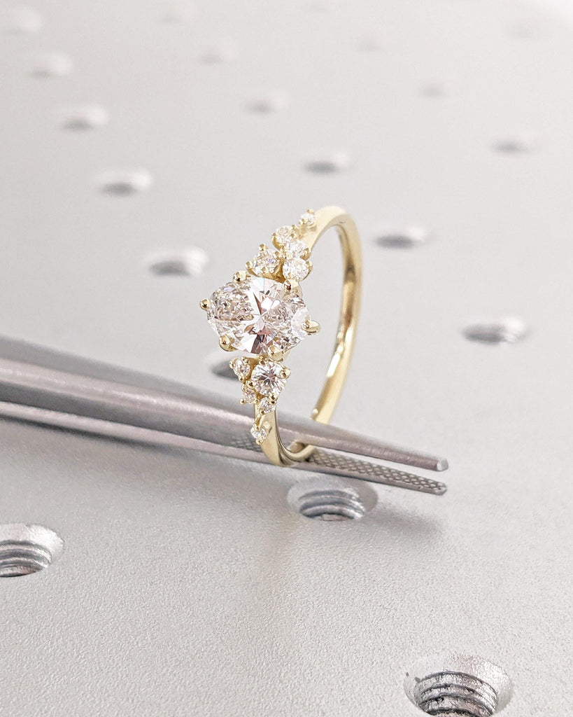 Oval Cut Moissanite Ring Vintage Moissanite Engagement Ring Solid Gold Unique Snowdrift 6 Prongs Engagement Ring Diamond Wedding Ring Dainty