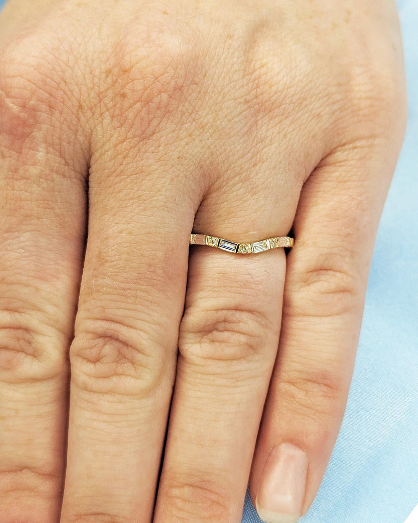 14K Rose Gold Dainty Diamond Wedding Band, Moissanite Wedding Band, Lab Diamond Curved Ring, Baguette & Round Engagement Ring, Matching Ring