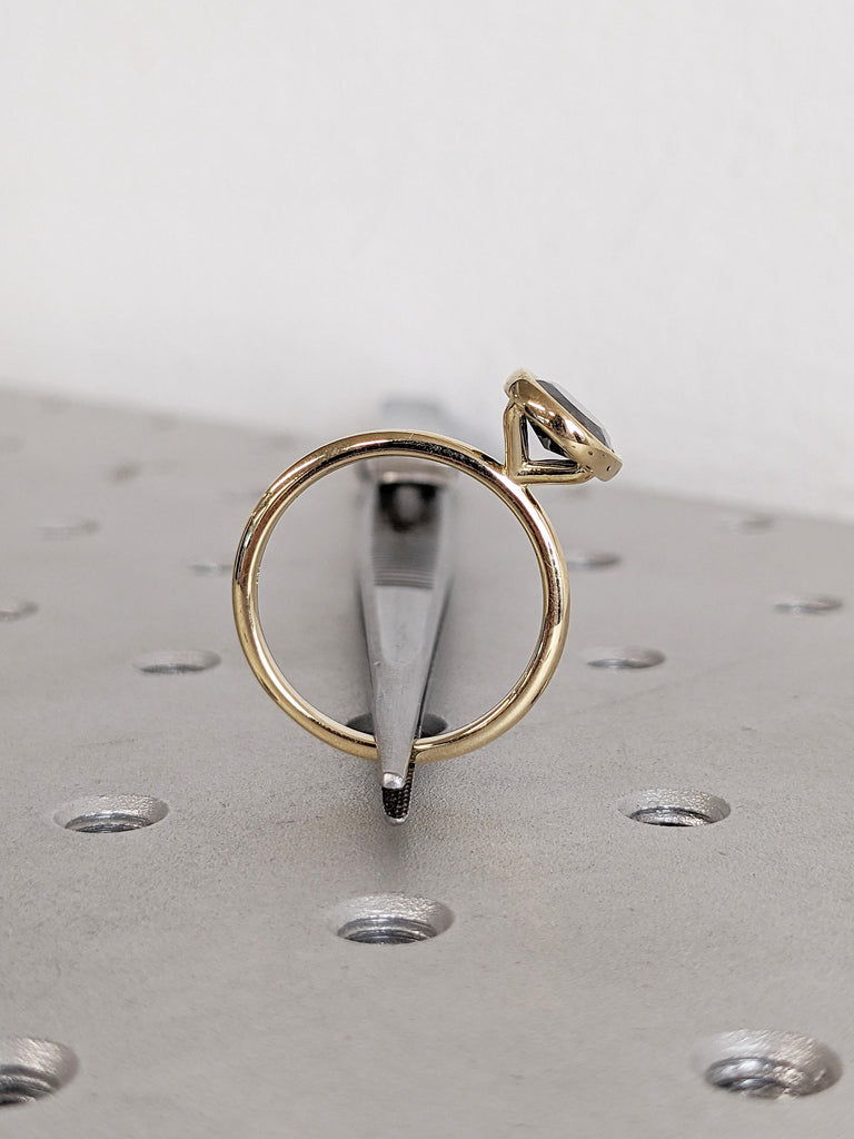 Oval Engagement Ring, Raw Salt and Pepper Diamond Ring, Solid Gold Ring, Unique Solitaire Ring, Bezel Ring, Raw Diamond Ring, Gift for Wife