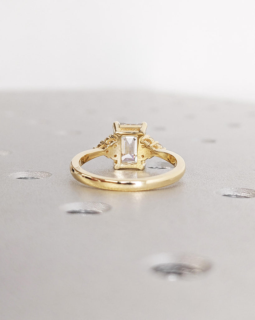 1.5ct Lab Grown Diamond Ring / Emerald Cut Ring / Yellow Gold Engagement Ring / Art Deco Vintage Anniversary Diamond Cluster Engagement Ring