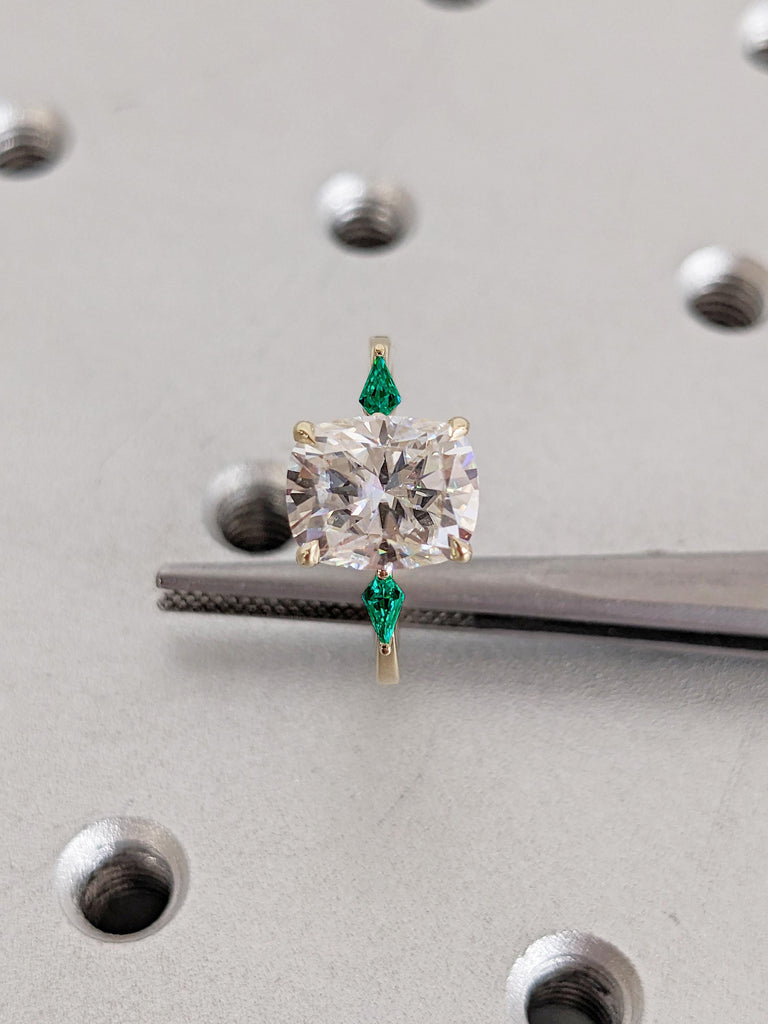 Unique Moissanite Ring, 14k Solid Gold Ring, Cushion Cut Engagement Ring, Kite Cut Lab Emerald Ring, Art Deco Moissanite Anniversary Ring