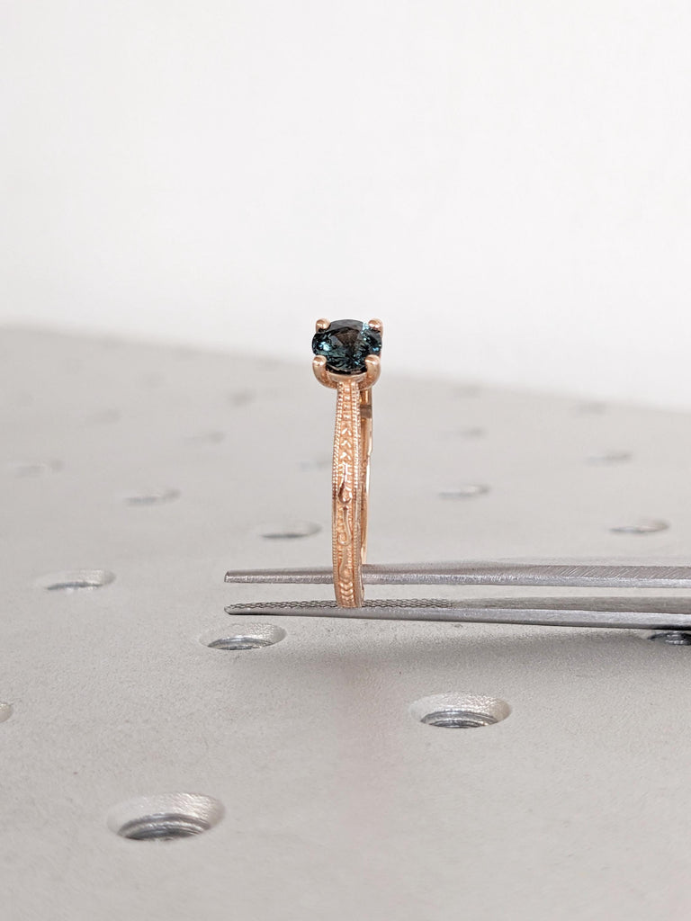 Round Peacock Sapphire Ring, 14k Rose Gold Engagement Ring, Vintage Solitaire Ring, Art Deco Filigree Ring, Montana Sapphire Birthstone Ring