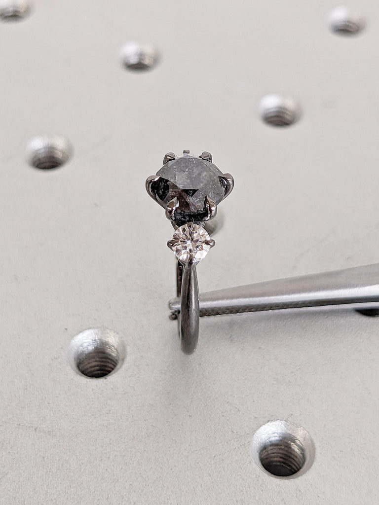 Round Diamond Engagement Ring, Matte Finished Black Ring, 3 Stone Diamond Ring, Salt and Pepper Diamond Wedding Rings for Women, Bridal Gift