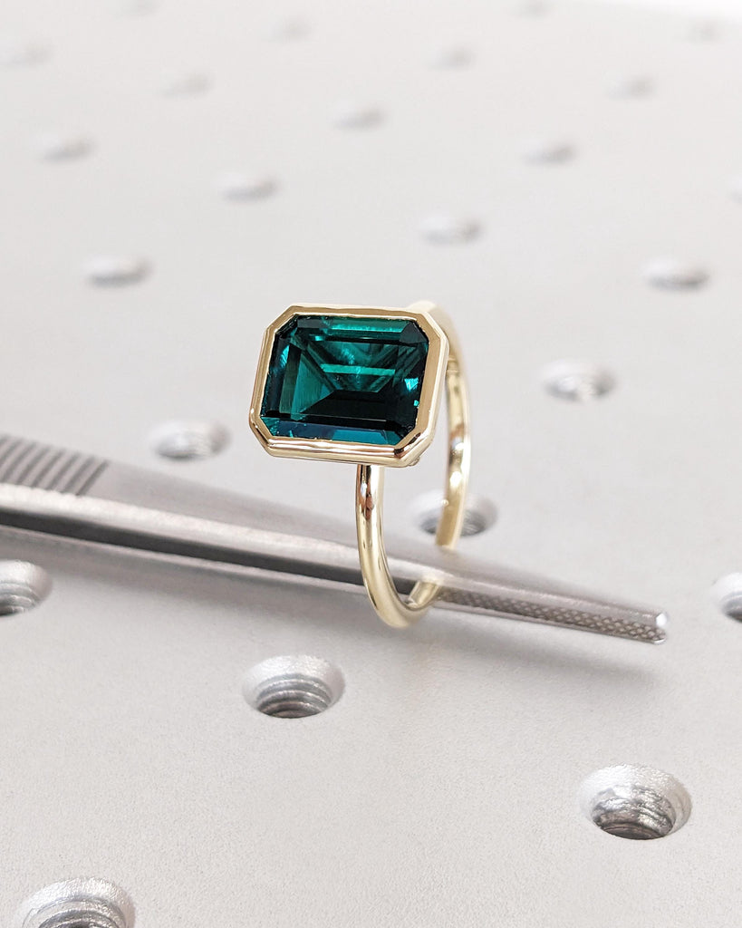 Unique May Birthstone Ring - 14K Gold Emerald Cut Lab Emerald Engagement Ring - Bezel Set Emerald Anniversary Ring - Vintage Solitaire Ring