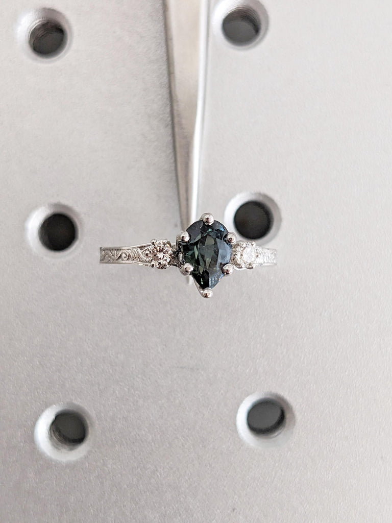 Filigree Platinum Ring,