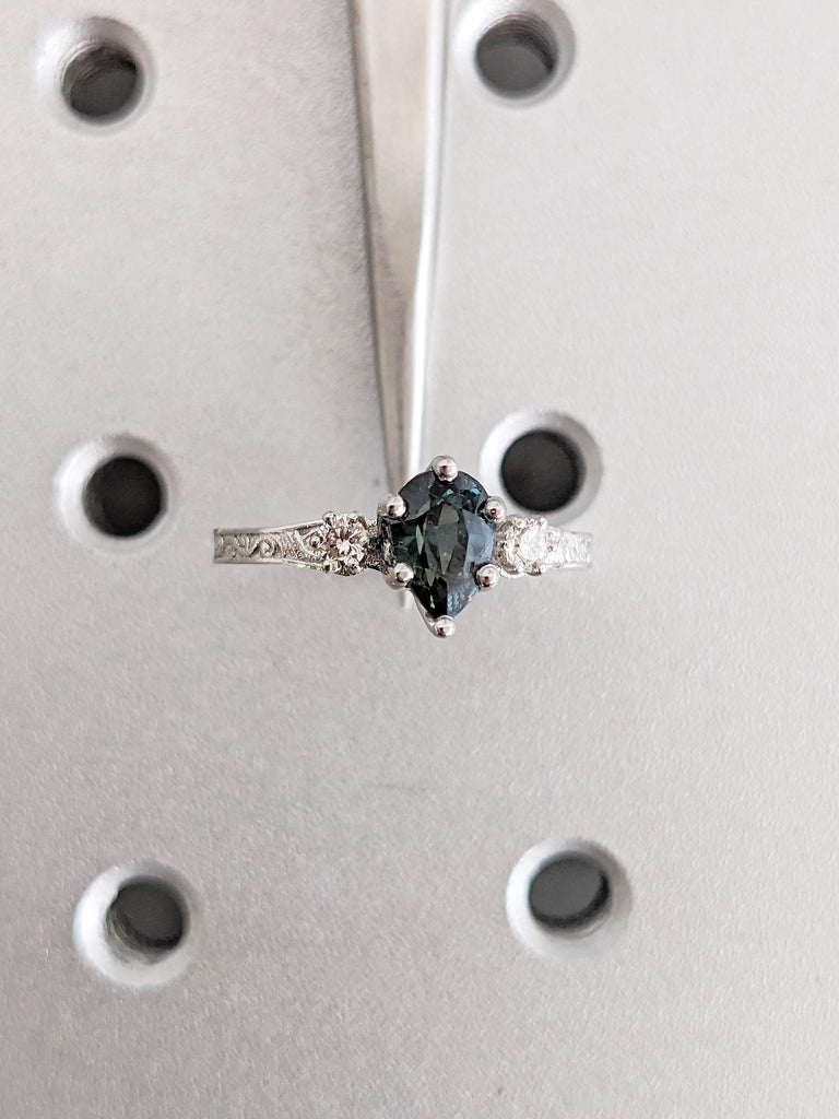 Filigree Platinum Ring,