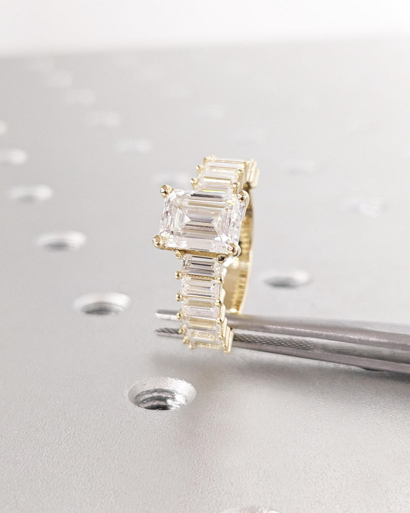 Emerald Cut Moissanite Engagement Ring, Baguette Moissanite Half Eternity Ring, Statement Ring for Her, 14K Solid Gold Vintage Art Deco Ring