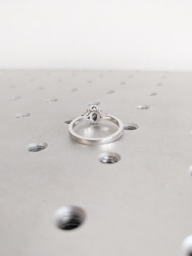 Filigree 14k White Gold Ring