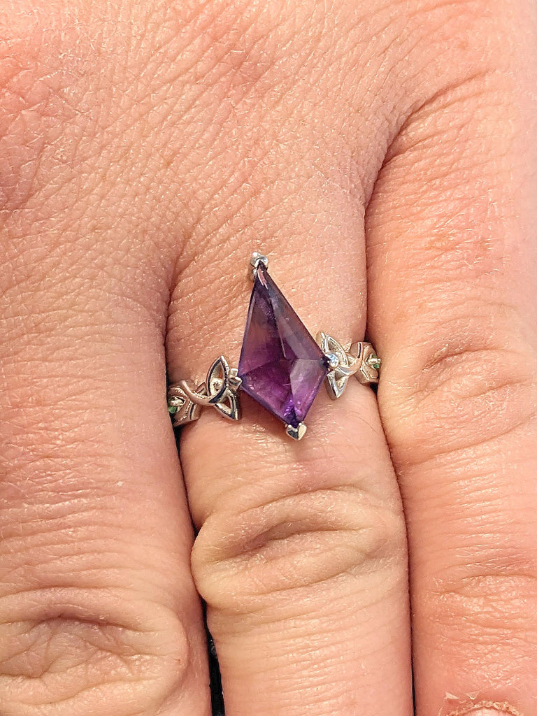 Amethyst Celtic Knot Ring by Braverman Jewelry • Unique Vintage Purple Gemstone Ring • Minimalist Amethyst Jewelry • Birthday Gift