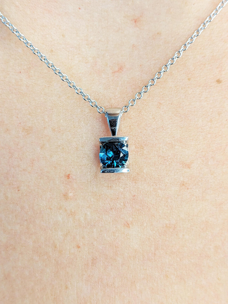 Dainty Gold Necklace