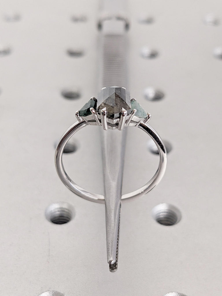 Unique Gold Ring