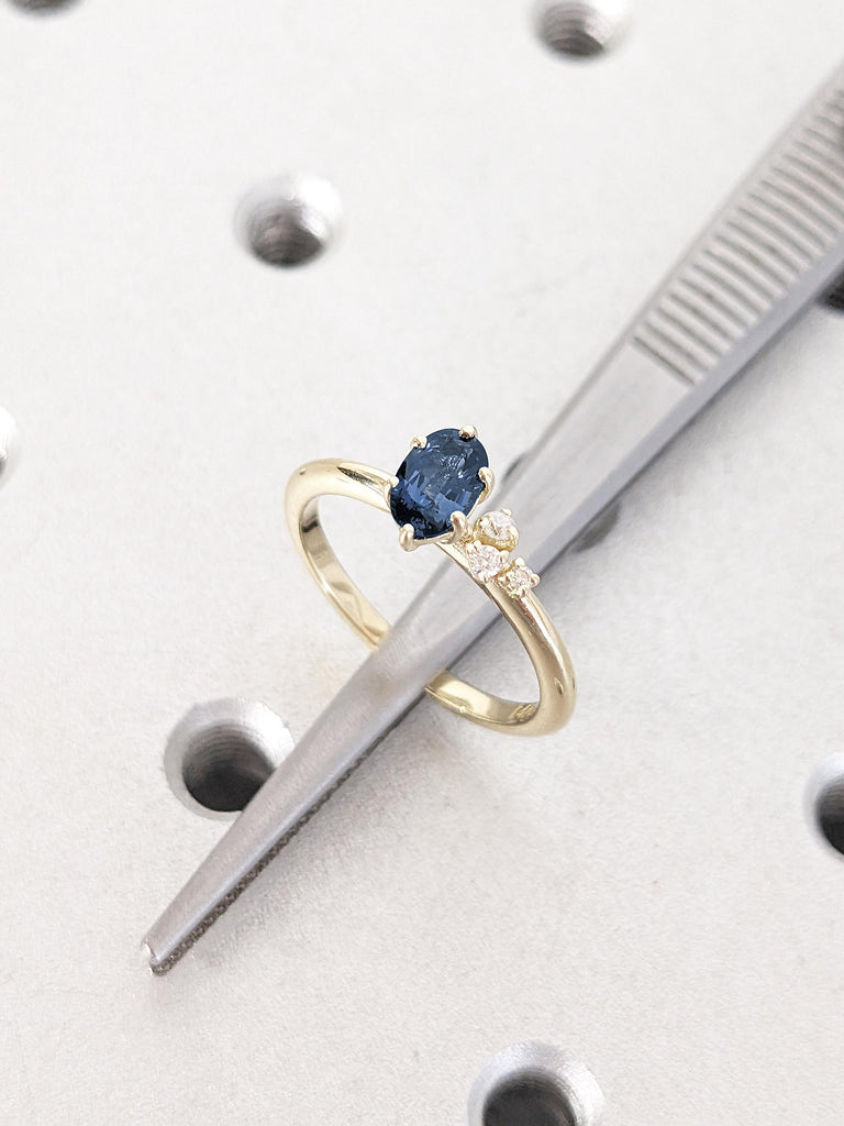 Oval Blue Sapphire Ring, Vintage Sapphire Engagement Ring