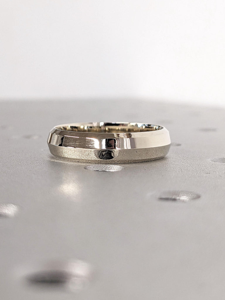 Men Ring Custom Engraved Polished Ring – Men’s Wedding Band – Black, White, Yellow Gold– Anniversary Gift for Boyfriend Promise Ring Engagement Band