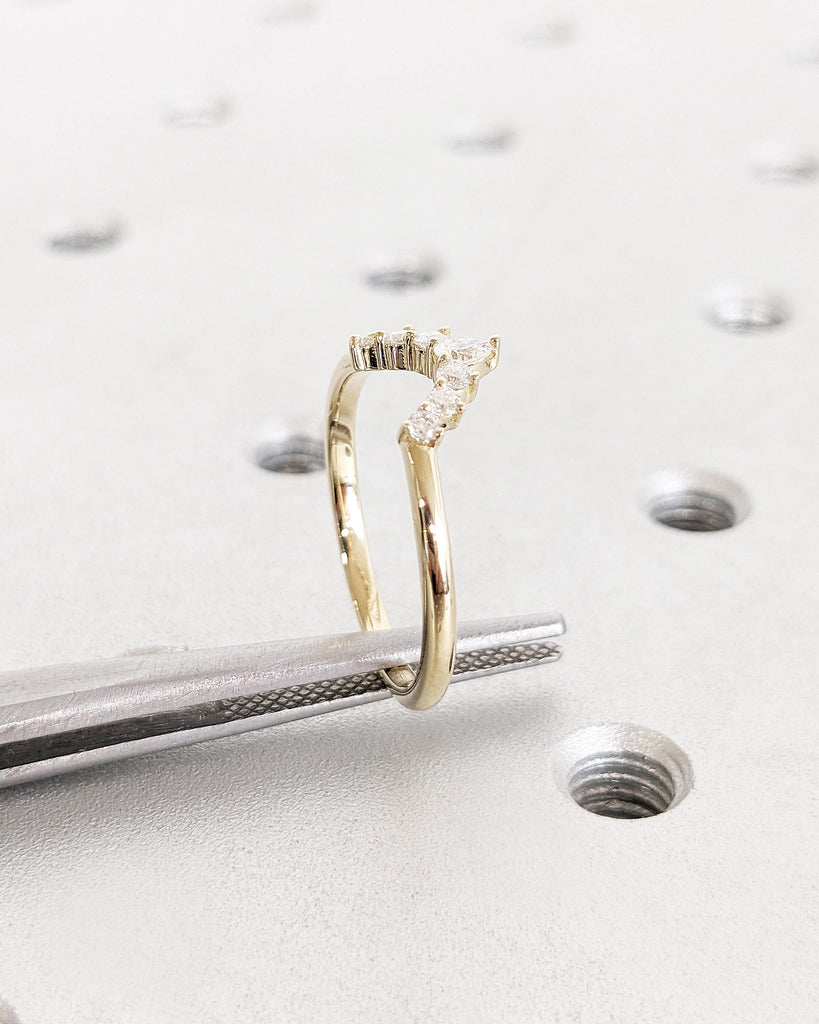 Real Diamond Band 14K Gold | Curved Wedding Band | Cluster Diamond Ring | Matching Stacking Bridal Ring | Unique Wedding Band Gift for Women