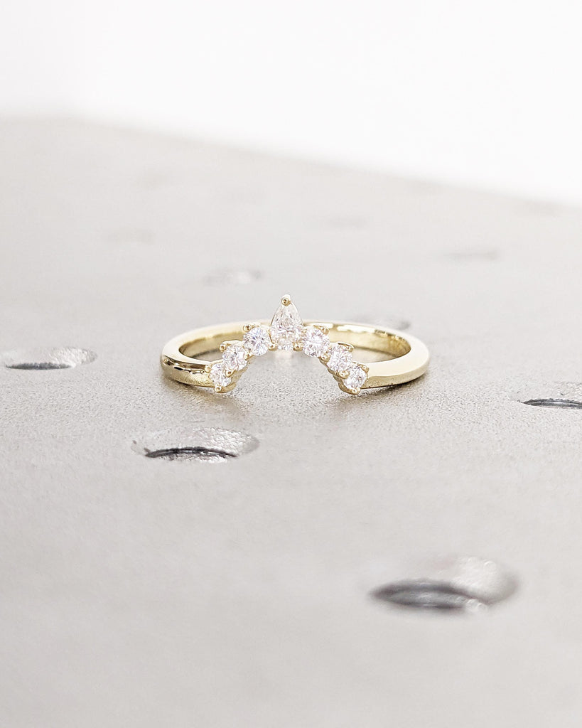 Real Diamond Band 14K Gold | Curved Wedding Band | Cluster Diamond Ring | Matching Stacking Bridal Ring | Unique Wedding Band Gift for Women