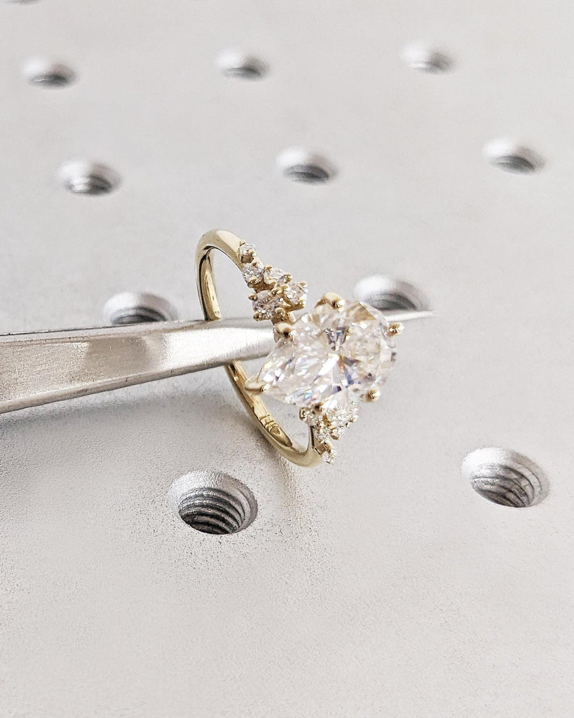 Pear Moissanite Ring, Vintage Moissanite Engagement Ring, Solid Gold Unique Snowdrift 6 Prongs Engagement Ring Teardrop Diamond Wedding Ring