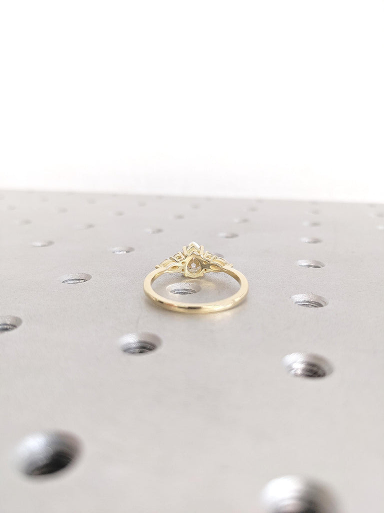 Pear Lab Grown Diamond Engagement Ring, Art Deco Diamond Cluster Ring, 14k Gold Lab Diamond Ring, Vintage Gold Ring, Engagement Gift for Her