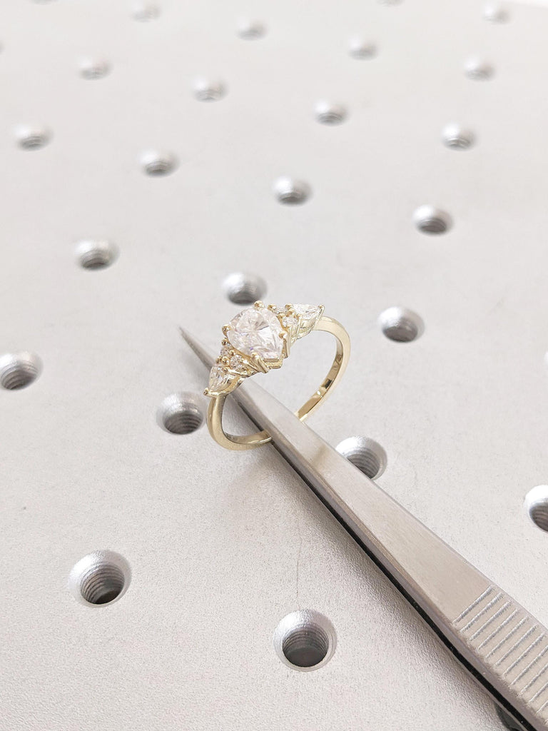 Art Deco Moissanite Engagement Ring, 14k Solid Gold Ring, Unique Pear Ring, Moissanite Rings for Women, Moissanite Cluster Ring, Custom Ring
