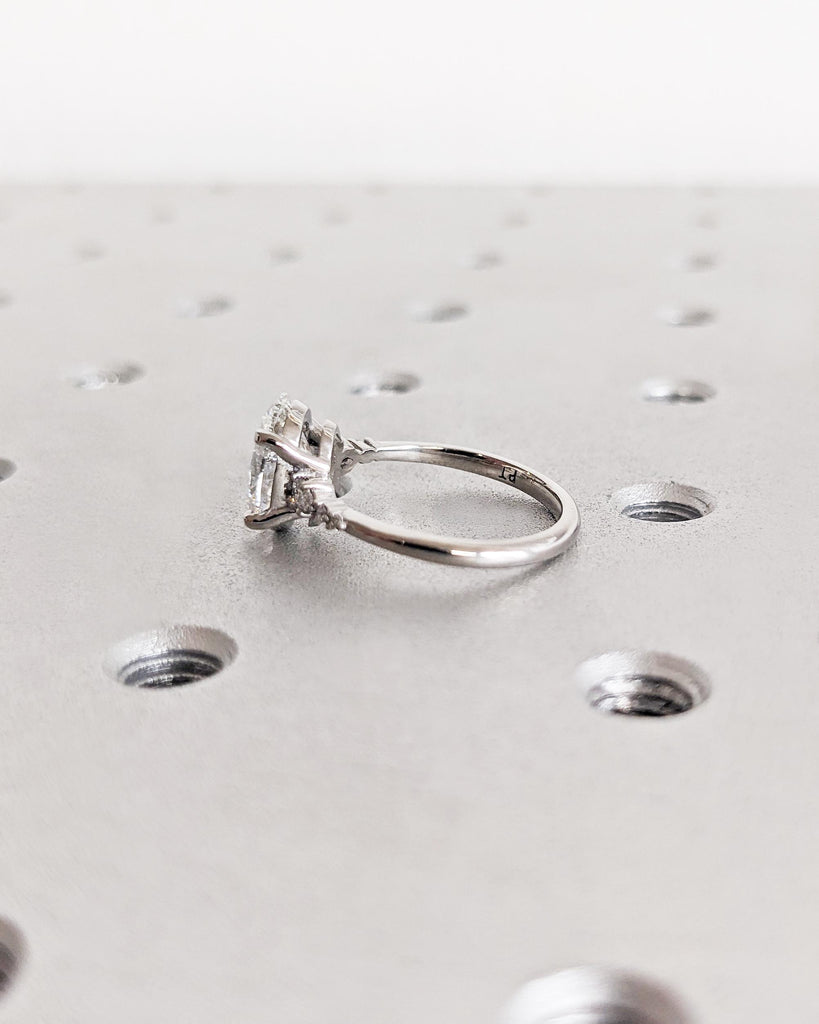 Elegant Moissanite Ring for Women, Moissanite Wedding Ring, Oval Engagement Ring, Platinum or 14K Solid Gold Promise Ring, Anniversary Ring