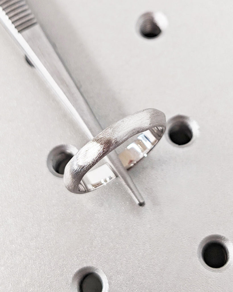 4mm Men's Wedding Ring, 14K White Gold Band, Unique Men's Wedding Band, Rustic Wedding Band, Handmade Textured Ring, Nature Tree Bark Ring