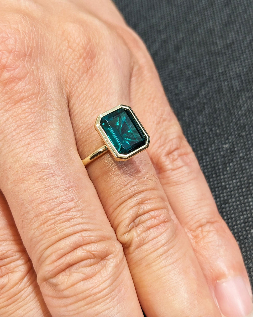 Unique May Birthstone Ring - 14K Gold Emerald Cut Lab Emerald Engagement Ring - Bezel Set Emerald Anniversary Ring - Vintage Solitaire Ring