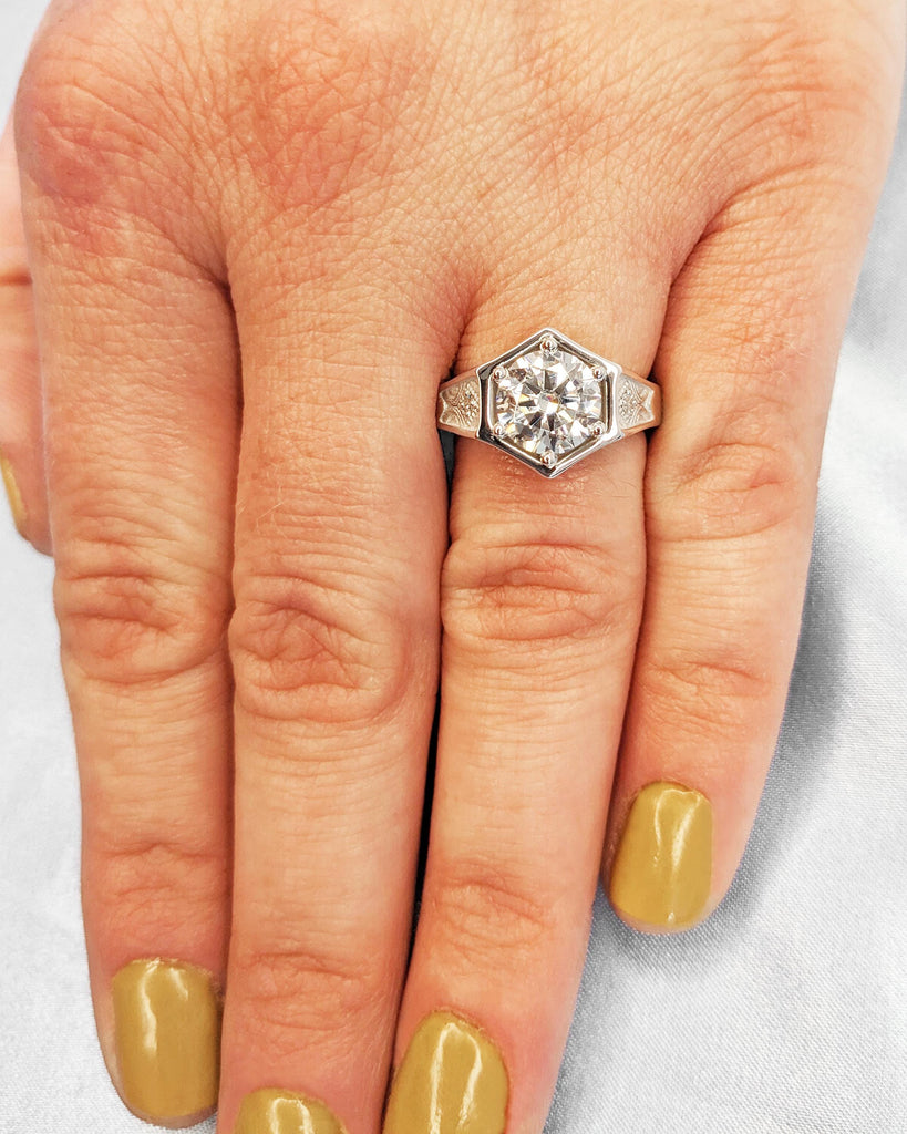Unique Hexagon Round Moissanite Ring, Antique Hexagon Bezel Setting, Vintage Inspired Gold Antique Ring, Round Hexagon Setting Art Deco Ring