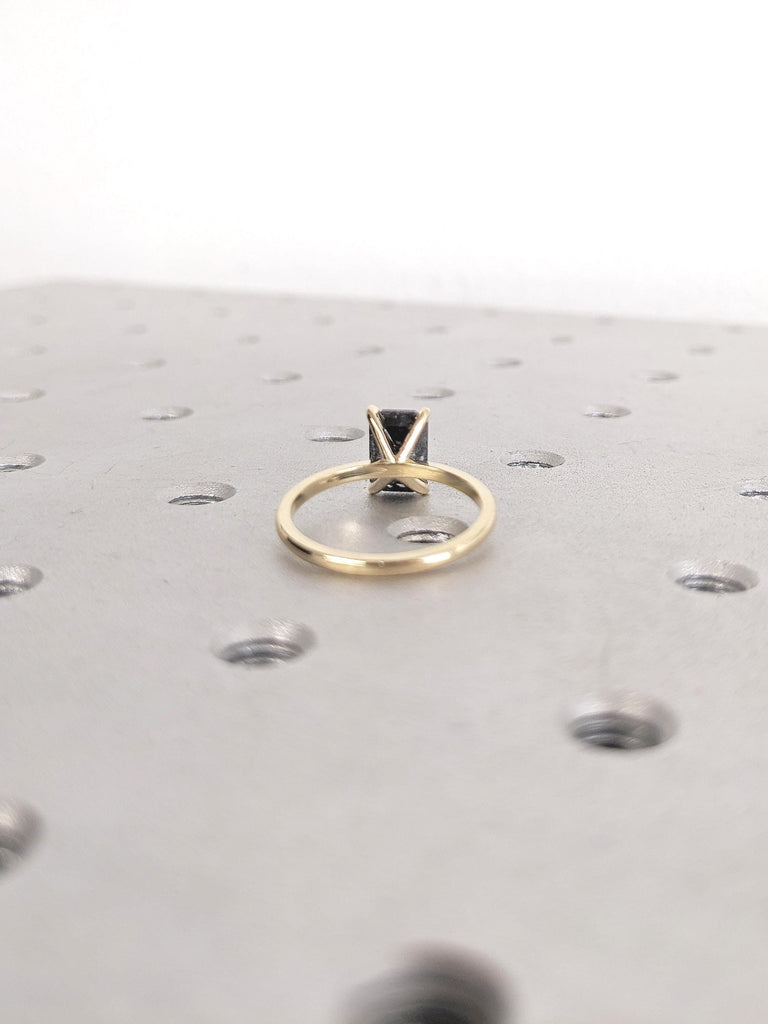 Minimalist Ring, 14k Solid Gold Ring
