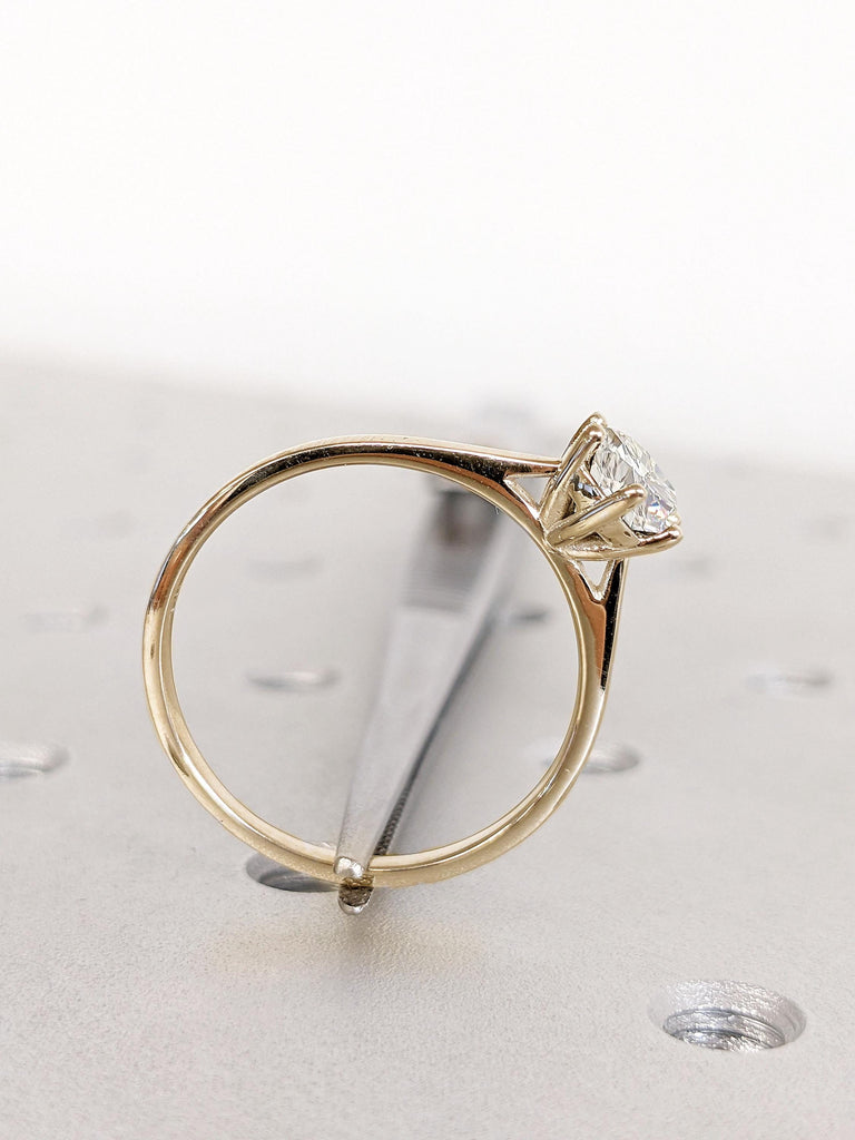 Cathedral Solitaire Ring | D/F Color VVS Lab Created Diamond Engagement Ring | 14k 18k Gold Certified Man Made Diamond Ring | Round cut Ring