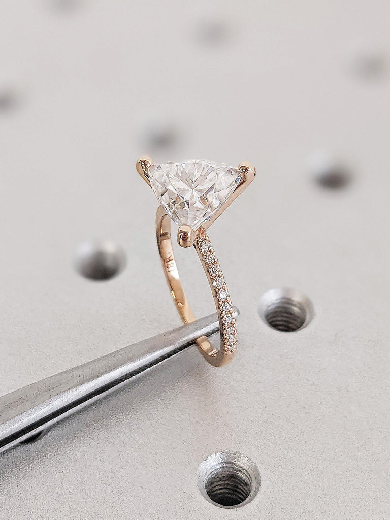 18K Rose Gold Trillion Moissanite Engagement Ring, Trillion Cut Diamond Ring, Diamond Pavé Band, Timeless Wedding Ring, Thin Stackable Ring